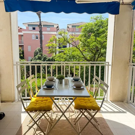 Apartman Proche De Cavaliere